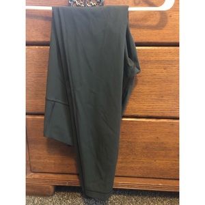 Lululemon green leggings
